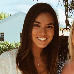 Meet your Posher, Jade